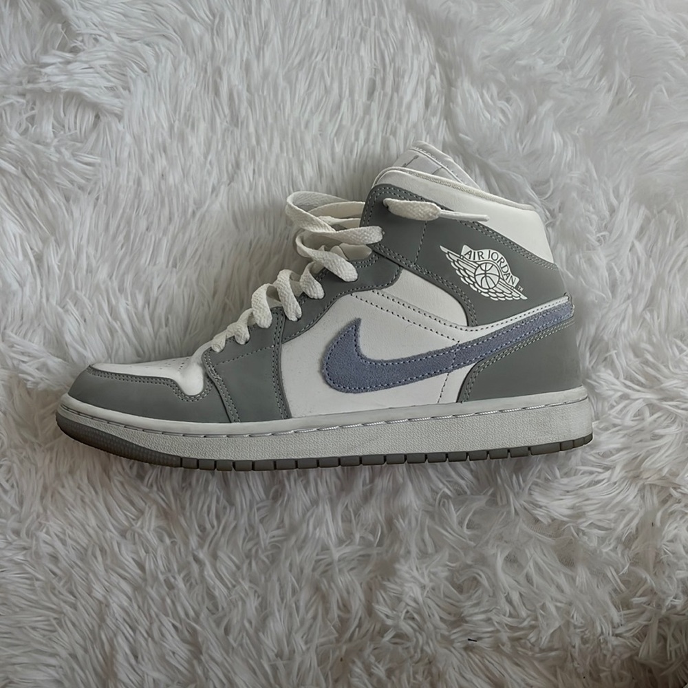 wolf grey jordan’s